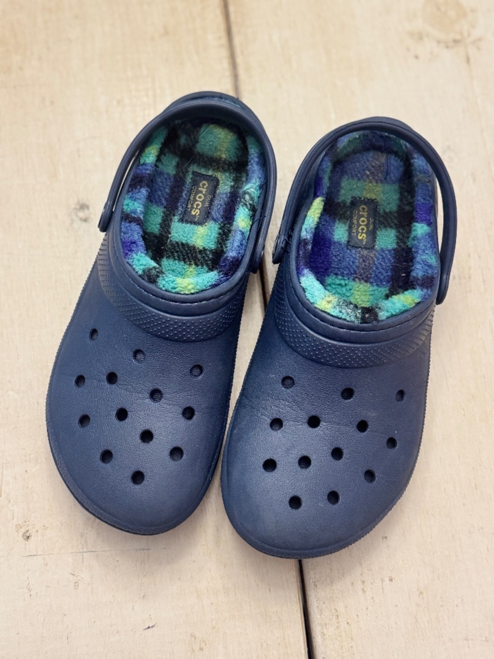 J5 Navy Lined Crocs